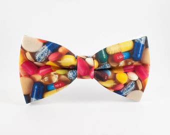 Mens bow ties - Pharmacist gift Doctor bow tie Pills bow tie Medical student gift Doctor gift Women bow tie Statement Necklace Bow for women