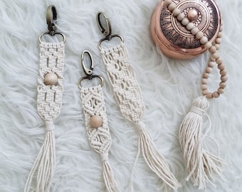 Hand-made macrame Keychain withTassle ,Macrame accessories, purse decoration, bag accessories.
