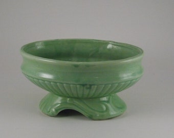 McCoy Pottery, Scroll Footed Mint Green