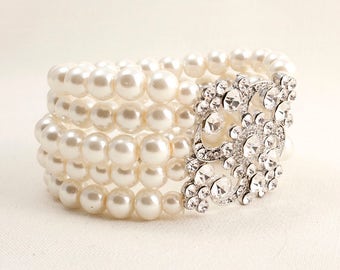 Pearl and Swarovski Crystal Silver Bridal Bracelet. Bridal Jewelry. JSB10081Br Silver