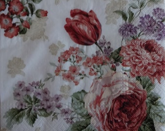 2 x Floral Paper Napkin, Decoupage Napkins, Romantic Napkins, Lunch Napkins, Party Napkins, Decoupage Paper, Roses Motif, (ROSES1)