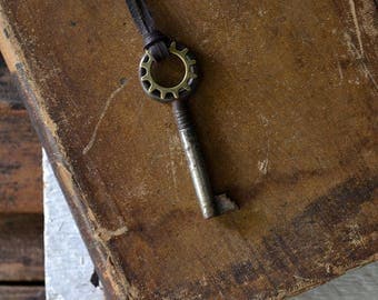 Steampunk Key - Mens Skeleton Key Necklace- Vintage Skeleton Key - Leather Key Necklace - Gear Necklace - Mens Key To My Heart Necklace