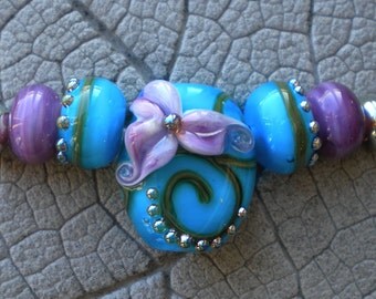 Turquoise Lavender Floral Focal Lampwork Beads by Cherie Sra R114 Floral Flameworke Glass Bead Earring Pair Raised Floral Lampwork Encased