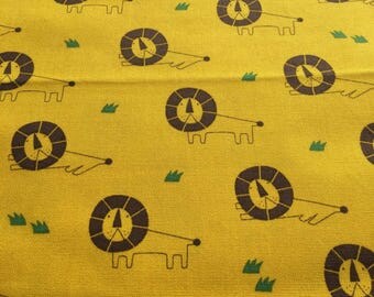 Lion Japanese Import Cotton Fabric - 21 Inch x 13 Inch ( 55 cm x 35 cm)