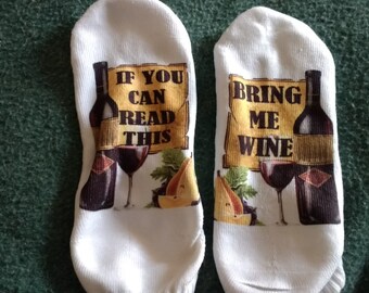 If You Can Read This Bring me wine Socks, Wine Socks, Talking Socks, Novelty Socks, Funny Socks, Red Wine, Bring Me Socks, Read This Socks