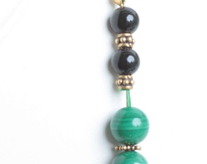 Malachite Bead Necklace Black Faux Cinnabar Bead Gold Tone Accents Vintage