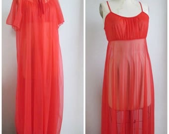 Peignoir Set Tomato Red Full Length Gown and Robe Slumber Suzy Nylon 1970's