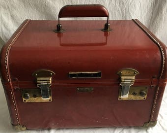 Vintage train case small luggage make up case mahogany luggage towncraft train case
