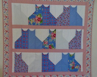 directions for cat quilt table runners