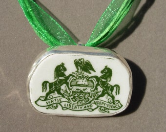 Broken China Pendant ~ Carr China State Seal of Pennsylvania