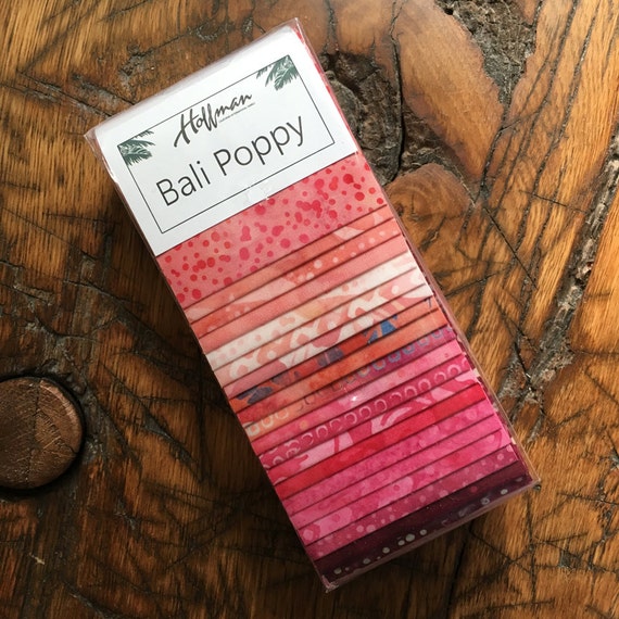 hoffman-bali-poppy-batik-fabric-strips-jelly-rollup-precut