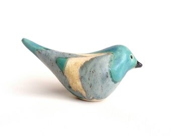 stone bird figurines