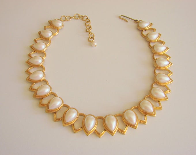 Vintage Faux Pearl Teardrop Cabochon Goldtone Choker Necklace Jewelry Jewellery