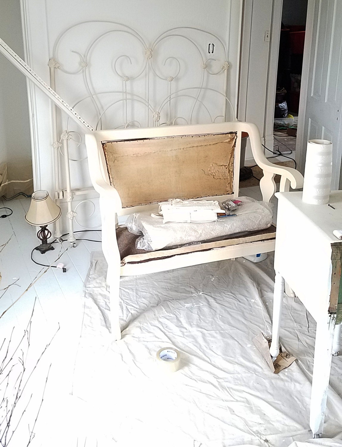 Revamping an old settee for the studio, part 1