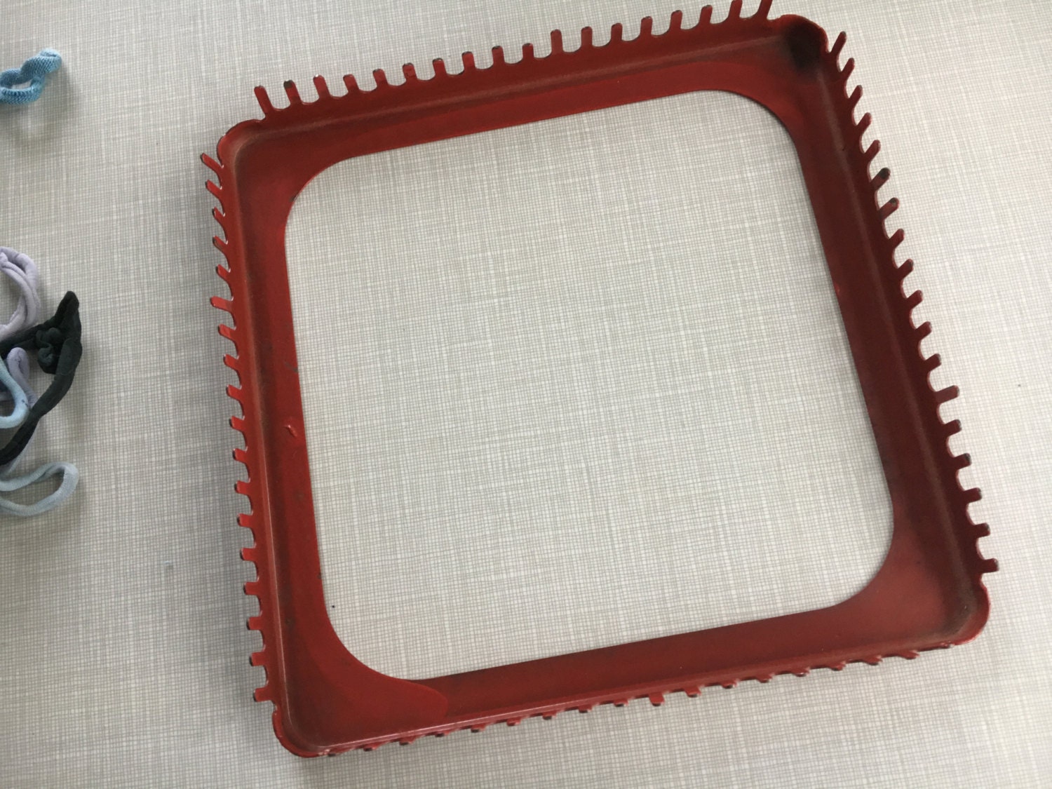 Vintage Pot Holder Kit with Metal Frame from maurabeetoo on Etsy Studio