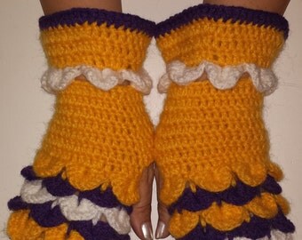 Crochet Dragon Scale Gloves, CROCHET FINGERLES GLOVES, Crocodile Gloves, Texting Mitts, Texting Gloves, Crochet Fall Gloves, Winter Gloves