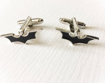 Bat Cufflinks, Batman Cufflinks, Enamel and Silver Plated, Fathers Day gift, Anniversary Gift, Gift for Him, 2.5 x 0.9 cm, boyfriend gift