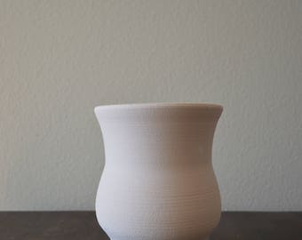 Handmade White Curvy Vase Pot Planter