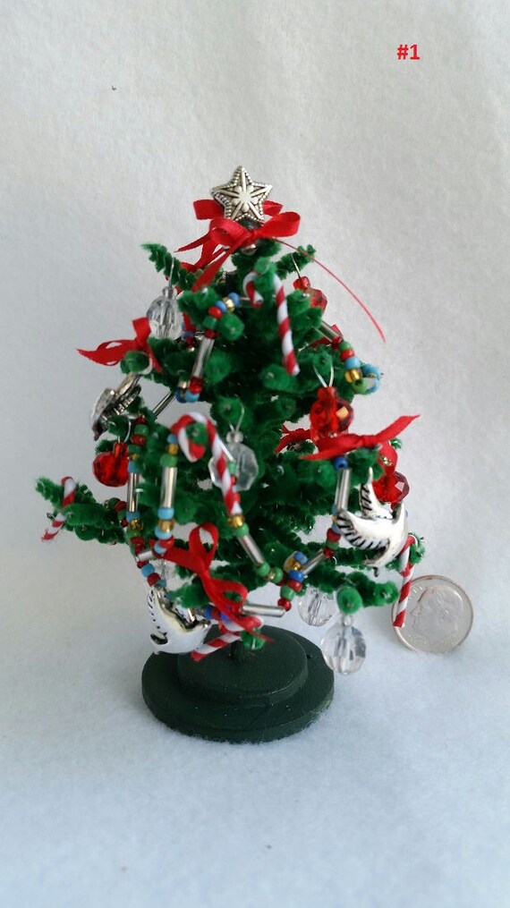 decorated christmas tree 4 inches high dollhouse scale decorated christmas tree 4 inches high dollhouse scale