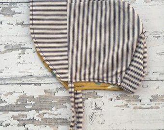 Baby Bonnet, Baby Sun Bonnet, Baby Sun Hat, Reversible Bonnet, Baby Hat, Sun Bonnet, Bonnet with Brim, Lined Bonnet, Spring Bonnet, Bonnet