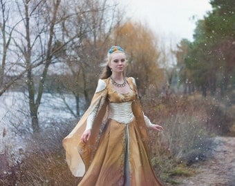 Elven dress, fantasy dress, longsleeved dress, larp costume, medieval fantasy dress, Renaissance dress