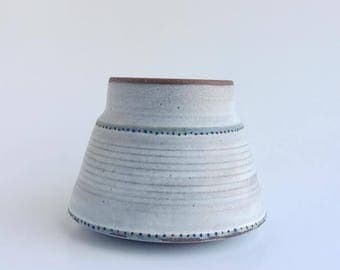 Hand-made Vintage Pottery//Rustic Ceramic Mug//Hand Thrown Pottery Vase//Western Inspired Ceramic Mug//Vintage Pottery//Wheel Thrown Pottery
