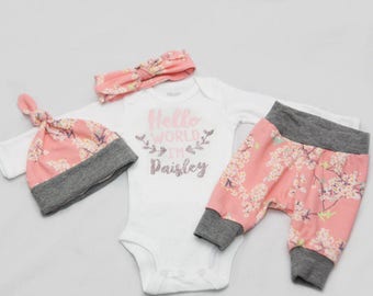 Hello world, Newborn Coming Home Outfit, baby girl coming home outfit, baby shower gift,- Jersey knit Leggings, Knot Hat, headband and Shirt