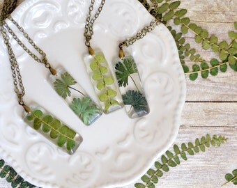Terrarium necklace, Nature necklace fern jewelry eco resin jewelry , gift under 40, terrarium necklace, gardener jewelry flower girl gift