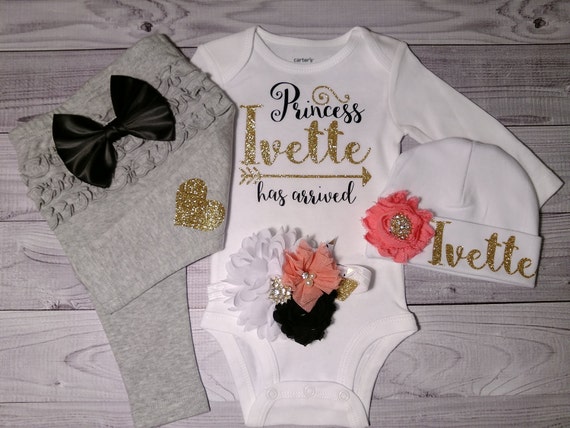 Baby Girl coming home outfit take home outfit by SweetnSparkly