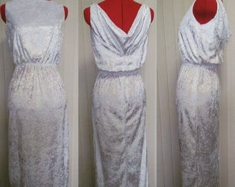 White Boat Neck Velvet Gown