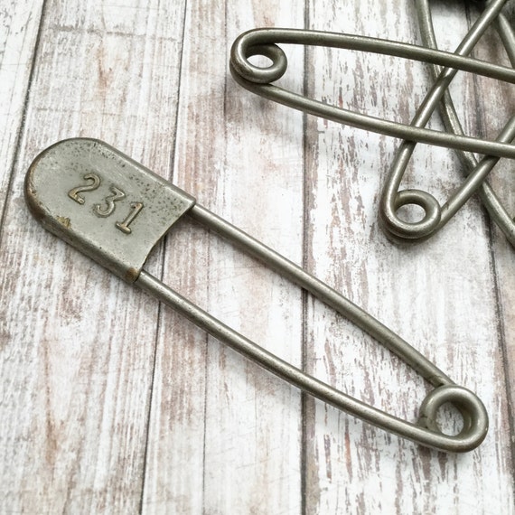 Vintage Safety Pin 5 Inch Numbered Laundry Pins By Berkleyandbean