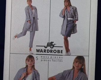 1980's Sewing Pattern for a Woman's Set of Outfits in Size 10-12-14 - Simplicity 8479
