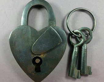 Heart lock | Etsy