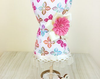 Mannequin pincushion ,dress form, Jewellery organizer , lady bust stand, necklace display, kids decor, bridal shower, mannequin, bride gift