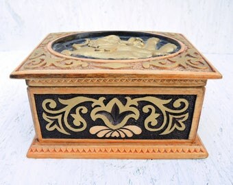 Engraved Wooden Box - Handmade Carved Box - Samson Tearing Apart the Jaws of Lion