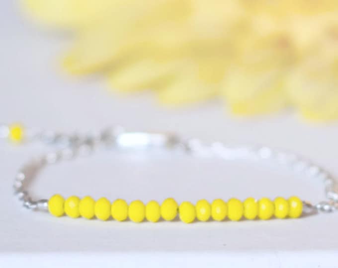 50% OFF Glass bead bracelet, Yellow bead bracelet, 6 inch yellow bracelet, Seed bead bracelet, 6 inch bracelet, Simple bead bracelet