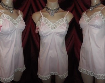 nylon slip 32/USA 10/AU