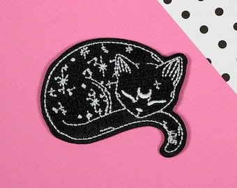 Mystical Cat Iron On PATCH // patch, patch game // PT025