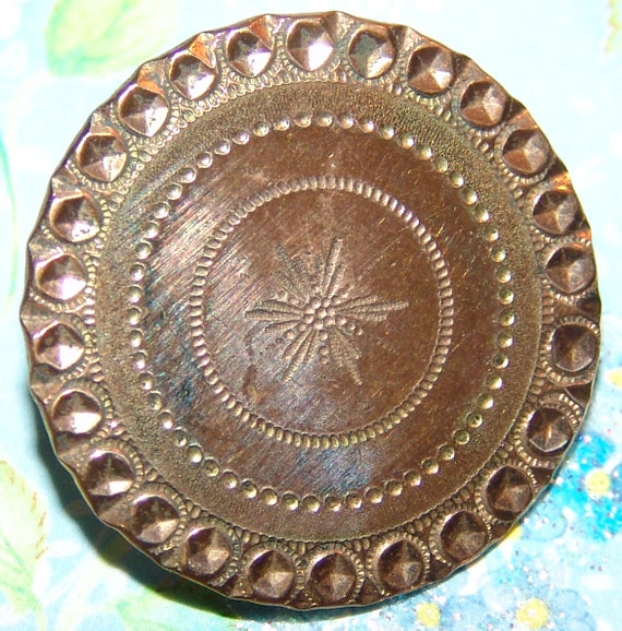 Lovely Flat Copper Antique Button ~ 1 1 8