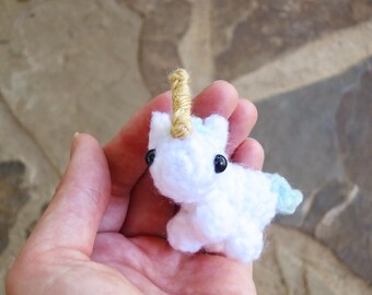 Amigurumi Baby Unicorn Plush - Unicorn keychain - Unicorn Plushie - Baby Unicorn Plush - Tiny Unicorn - Miniature - Unicorn Stuffed Animal