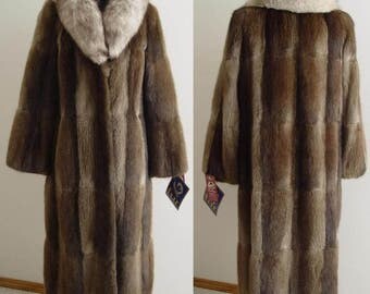 NATURAL MUSKRAT- with Norwegian Blue Fox Collar Size 8
