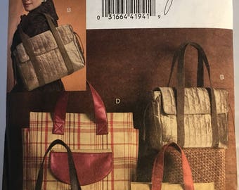 V8439 Vogue Accessories Lined Tote Bag Pattern