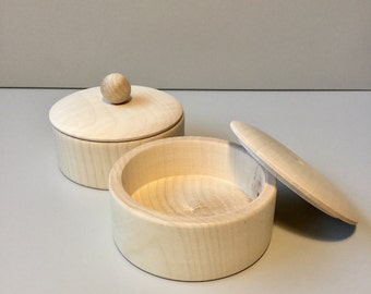 Keepsake box, baby keepsake box, wooden keepsake box, trinket box, wooden box, round box, jewelry, jewellery box, bathroom storage, storage