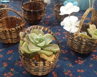 12 Vintage Brown Wicker Baskets,Baby Shower Decorations,Bridal Shower,Small Natural Baskets,Table Decor,Unique Party Favor, Craft Supply