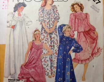 McCall's pattern 2827 for women's robe and nightgown