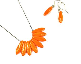 Jewelry Set, Orange glass beads, Necklace and earrings