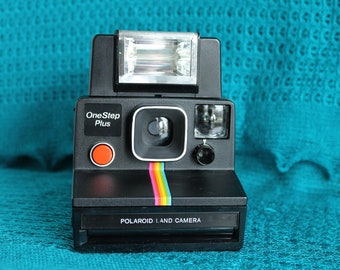 Working Polaroid Rainbow Black Onestep Plus With Flash Sx-70 camera Film tested