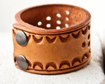 Leather Cuff, Leather Jewelry, Leather Bracelet, Leather Wristband