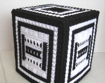 Plastic Canvas Boutique Tissue Box Cover - Black and White