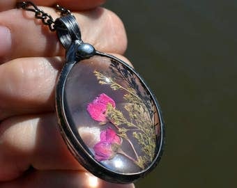 Terrarium Jewelry, Heather Jewelry, Dried Flowers, Real Flowers Encased in Glass, Heather Necklace, Terrarium Jewelry, Real Flowers (2735f)